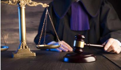 公司律師與互聯網信息服務 職責、挑戰(zhàn)與前景